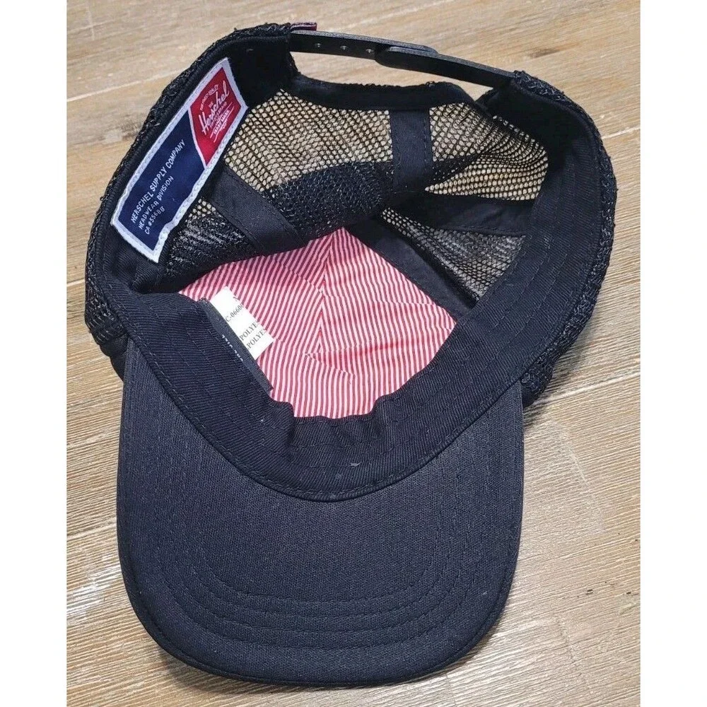 Herschel Baby Whaler Cap Mesh Black Trucker Hat Snapback
